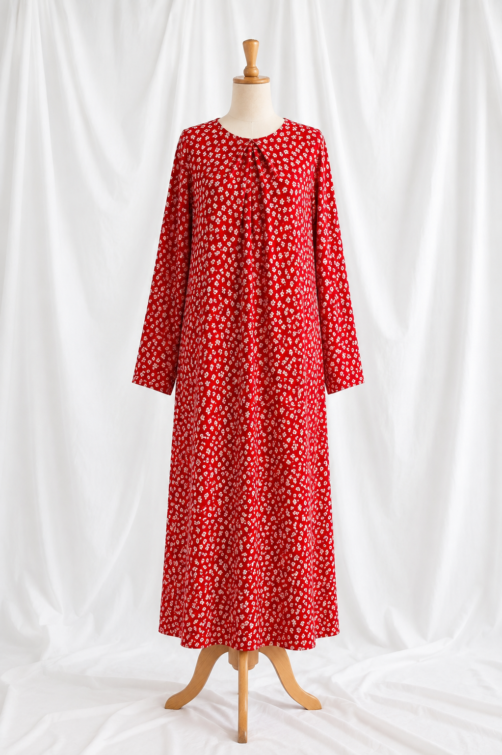 Robe longue satiné rouge à fleurs 🌹