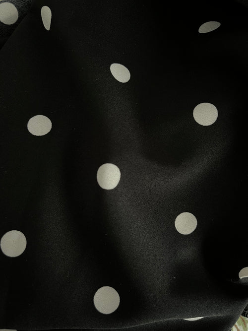 Jupe longue à pois 🖤