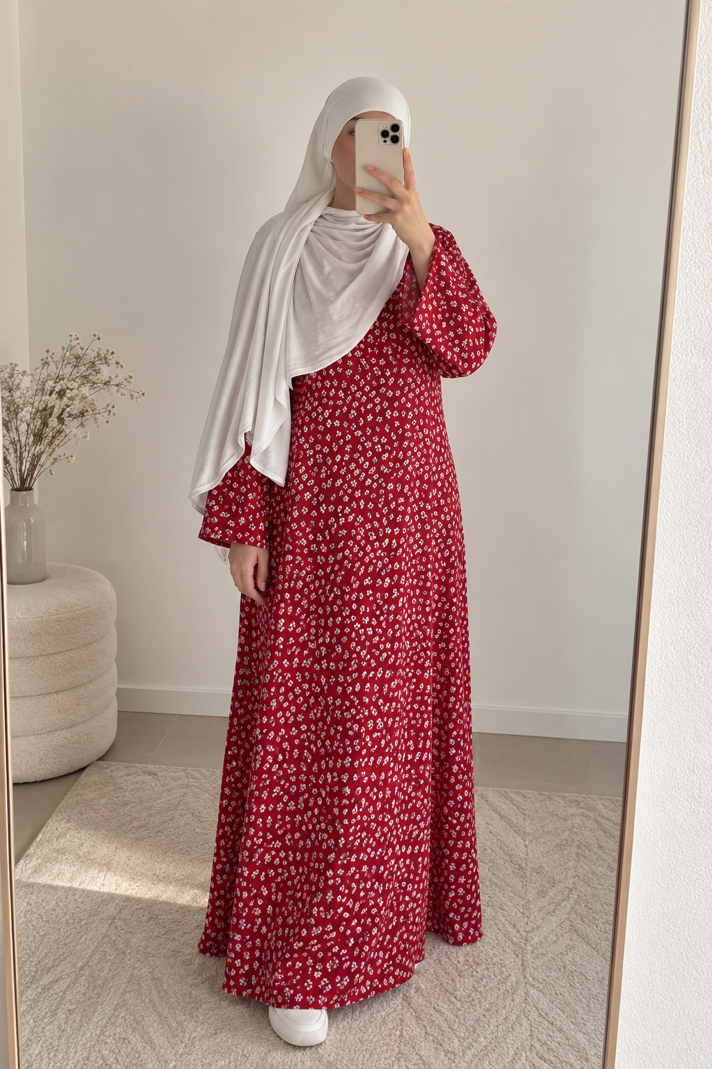 Robe longue satiné rouge à fleurs 🌹